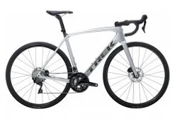 Vélo De Route Trek Emonda SL 5 Disc Shimano 105 11V Lithium Quicksilver/Brushed Chrome 2022