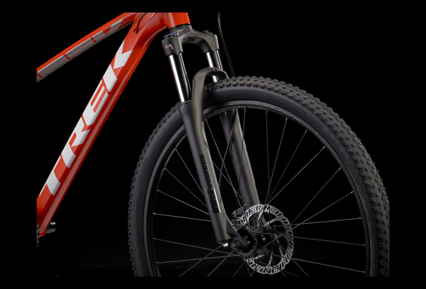 VTT Semi Rigide Trek Marlin 5 Shimano Altus 8V 29'' Rouge Radioactive 2023 – Image 3