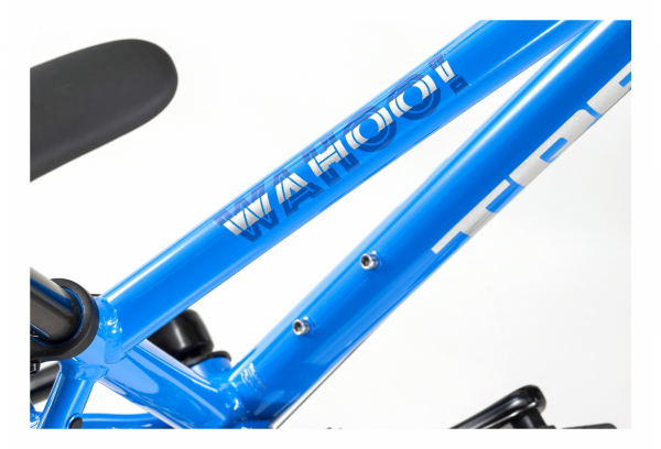 VTT Enfant 2023 Trek Wahoo 24'' Shimano Acera / Altus 8V Bleu / Argent – Image 2
